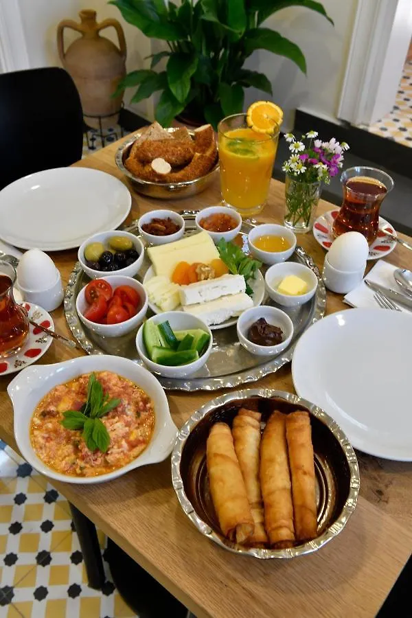 Agras Istanbul Hotel 4*,